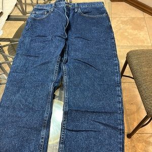 Brand new wrangler 36x29 regular fit jeans